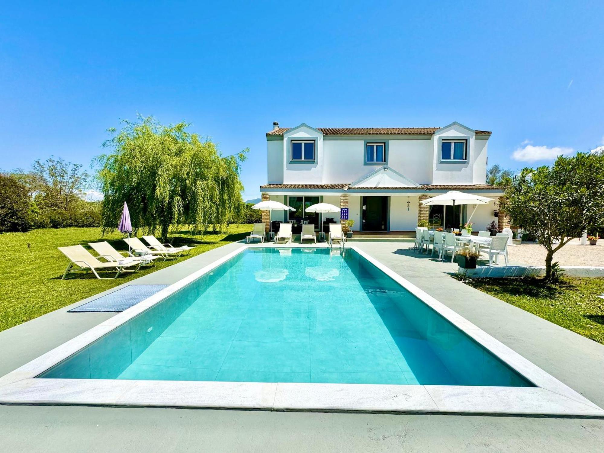 Villa Rubina Sidari With Private Pool By Dadovillas Velonádes 외부 사진