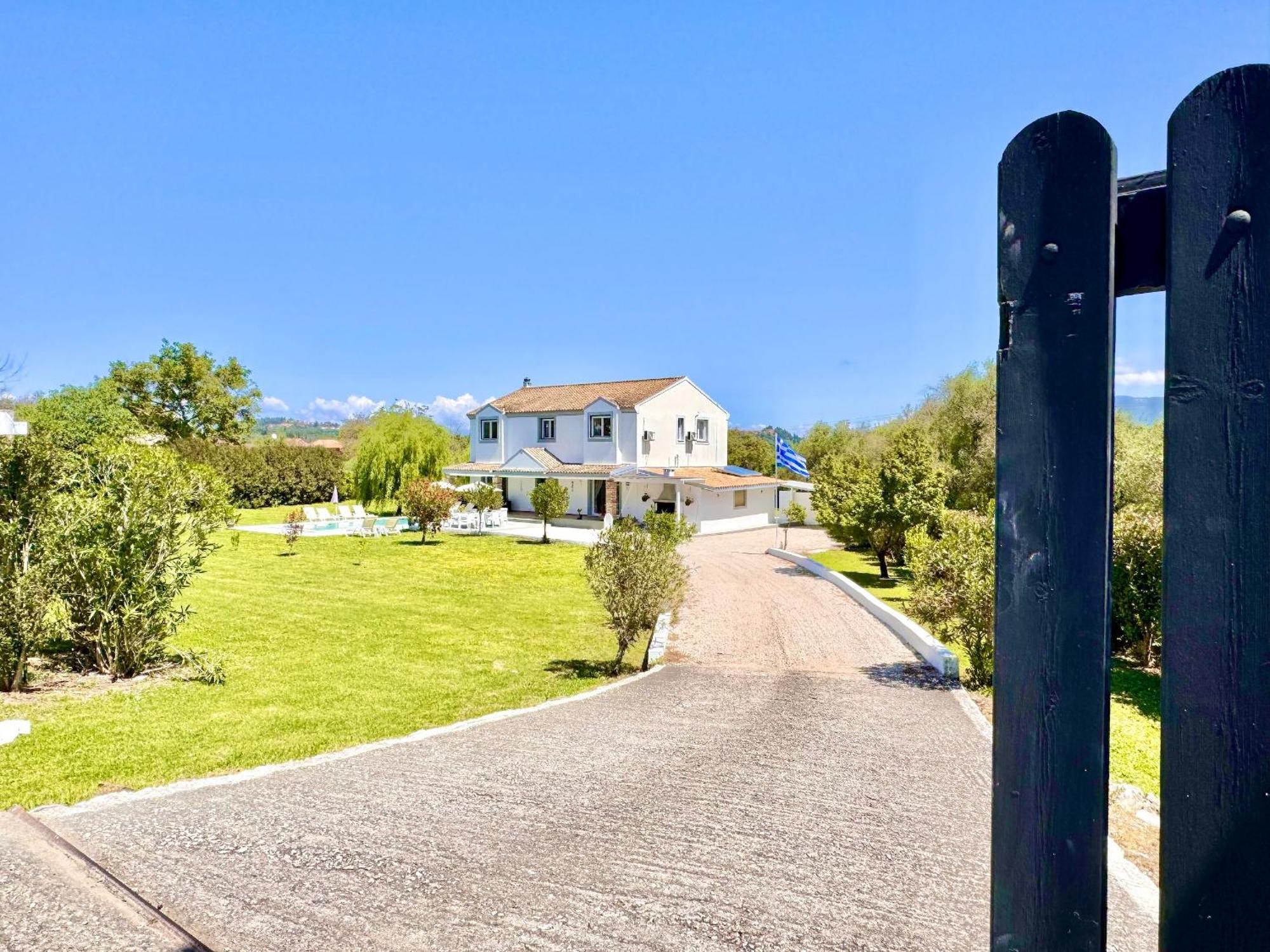 Villa Rubina Sidari With Private Pool By Dadovillas Velonádes 외부 사진